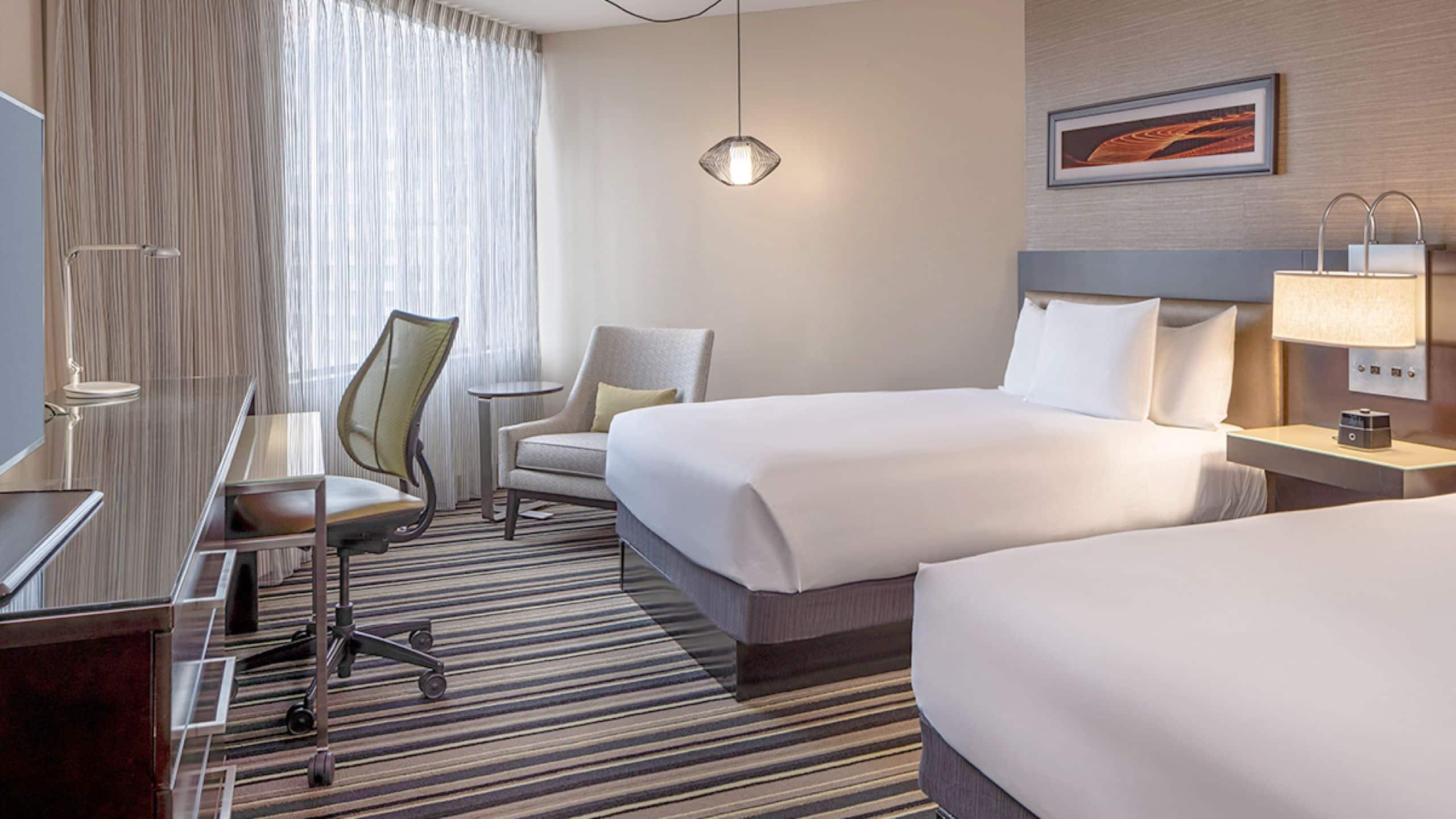 Hyatt Regency Indianapolis At State Capitol Hotel Exterior photo